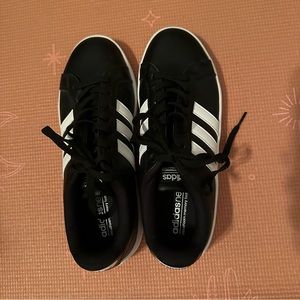 Adidas Neo cloudfoam black and white sneakers - 9